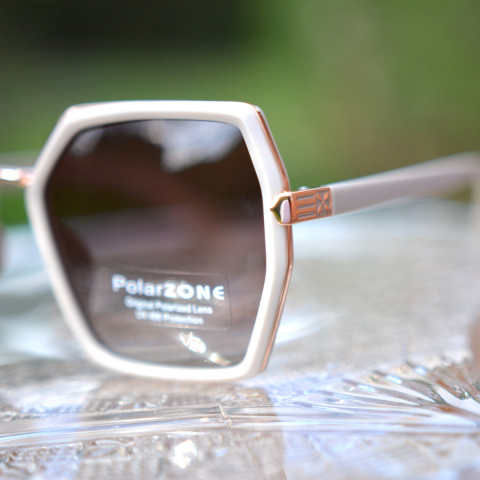 KLAUDIA 2.0 jasne okulary z polaryzacją KLAUDIA 2.0 jasne okulary z polaryzacją