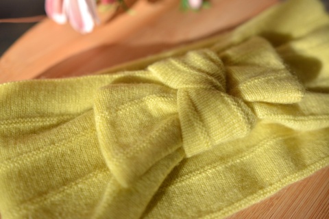 WEŁNA+KASZMIR opaska z kokardką upcykling cienka limonka