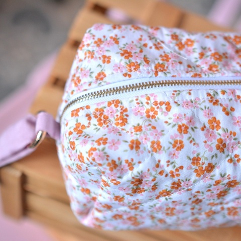 ZESTAW Kuferek łąka kwietna upcykling (pomarańczowe kwiatki) ETUI GRATIS! ZESTAW Kuferek łąka kwietna upcykling (pomarańczowe kwiatki) ETUI GRATIS!
