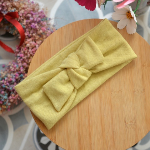 Jedwab+kaszmir limonka upcykling średnia grubość opaska z kokardką