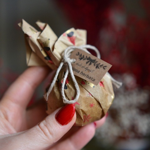 ZIELONA HERBATA Naturalna kula do kąpieli Sara&Koko