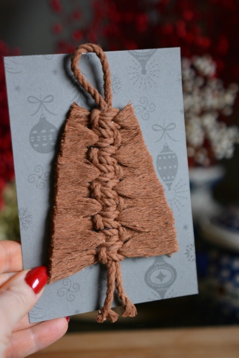 Zawieszka choinka Hand Made brązowa