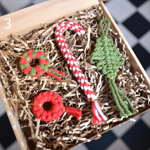 Zestaw zawieszek makramowych Hand Made XMAS - do wyboru