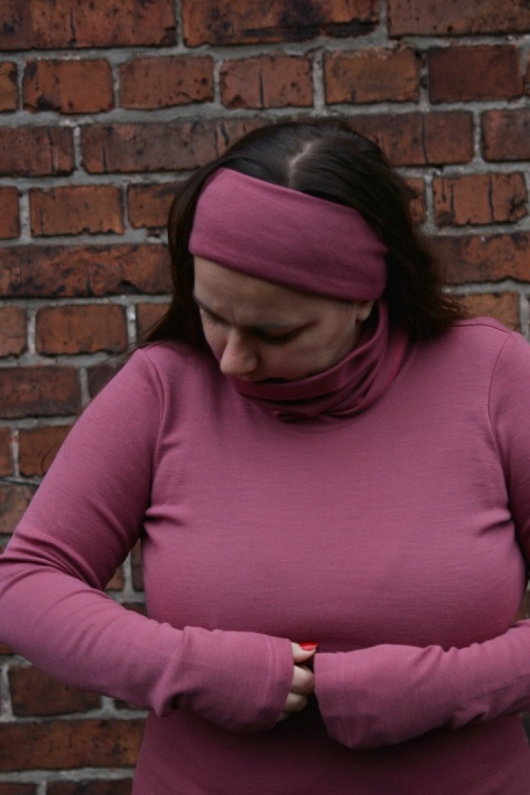 OSTATNIA SZTUKA (S) 100% wełna merino bluzeczka longsleeve BRUDNY RÓŻ (Longisław :)