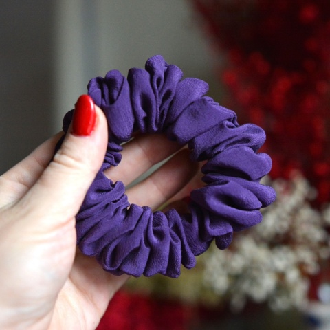 Jedwab MIDI gumka upcykling scrunchie CIEMNA ŚLIWKA