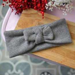 Popiel z kokardką wełna jagnięca opaska upcykling GRUBA I BARDZO CIEPŁA