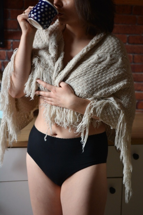 KLARA majtki z wysokim stanem GOTS PREMIUM czarne